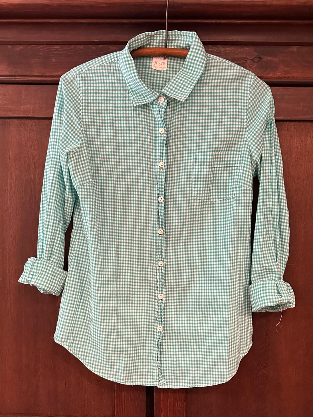 J. Crew โข womenโs gingham button down shirt
